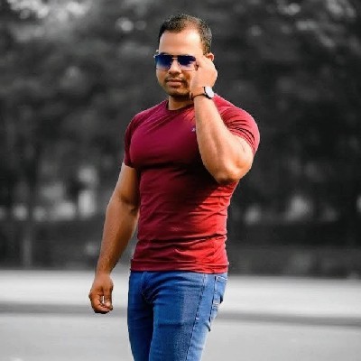 দিব্যেন্দু দাস "নীল প্রহর"