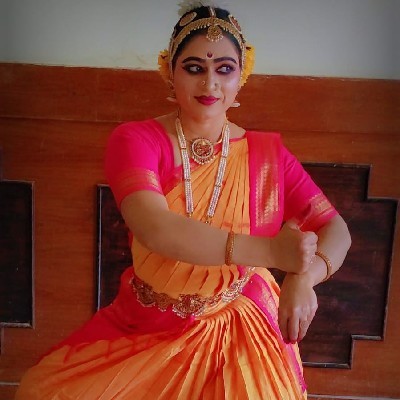 ರಾಣಿ "ಶಿವಾರಾಧಕಿ"