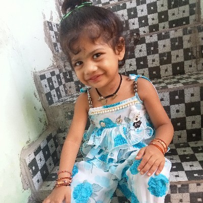 दिव्या यादव "𝔻𝕚𝕧𝕐𝔸𝕕𝕒𝕧"