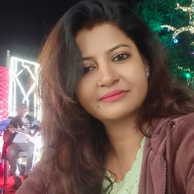 মহুয়া মন্ডল "উদাসী মন"