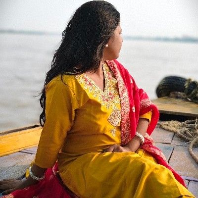 कोमल शाल्वी "SHALVI"