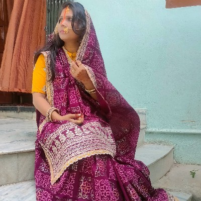 जया लक्ष्मी "शब्दों की जादूगरनी"