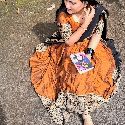 അക്ഷയ 🦋