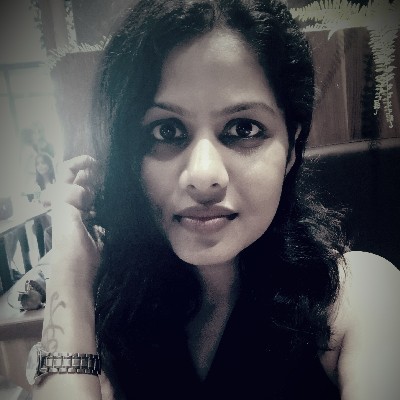 लेखिका साहिबा "Rooh"