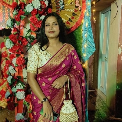 অনামিকা ঘোষ