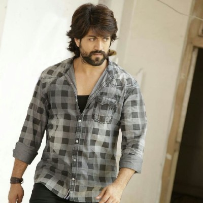 സപ്തവർണ "♥️ ഷമിക  മീനുസ്"