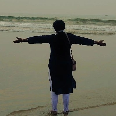 লিপিকা দত্ত 💙 "গল্প প্রেমী"