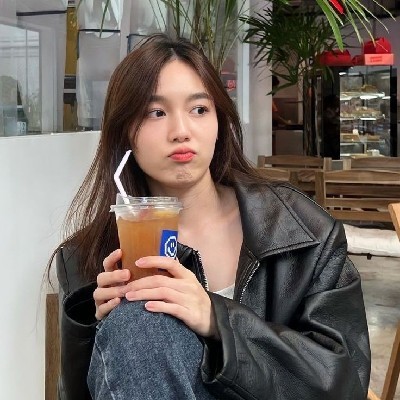 ɴᴀᴢʟᴀ ᴢᴀᴀʀɪꜱʜ._🦋 "zaarish"