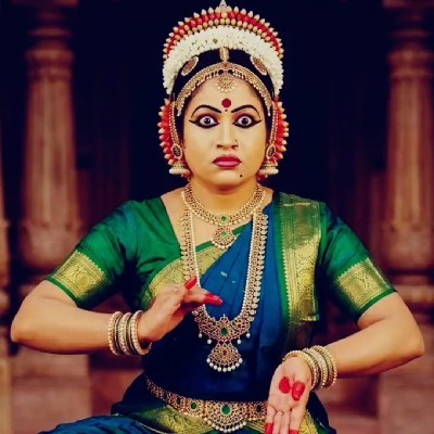✿സന്ധ്യ റിതേഷ്✿ "✺𝐕𝐀𝐈𝐊𝐇𝐀𝐒𝐇𝐈✺"