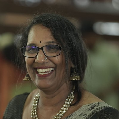 ആശ "ഭൂമിജ"