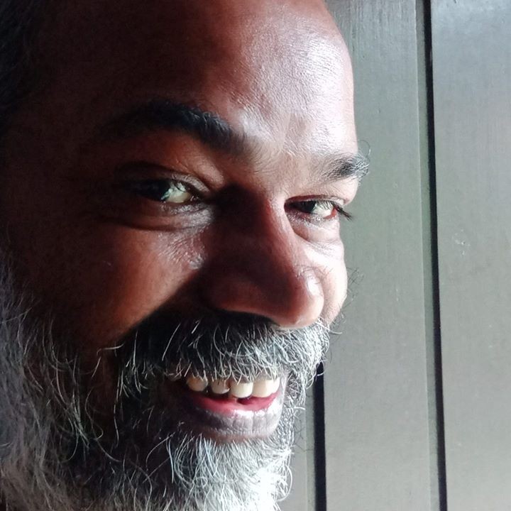 റ്റി എൻ വിജയൻ "റ്റി എൻ വിജയൻ"