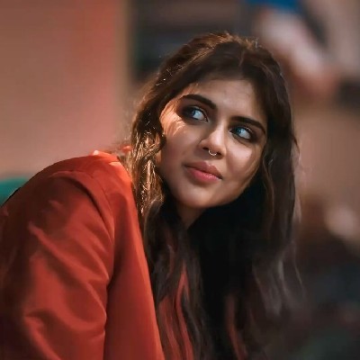 സിയ🦋