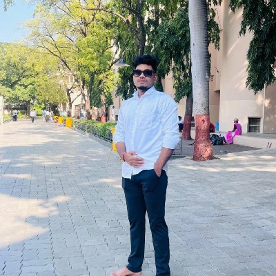 💫 लेखक : JAYESH Zomate "(Vines)"
