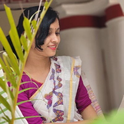Suman Khatoon "খেয়ালি মন"