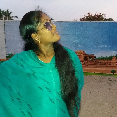 Sumi Monu "✍🏻எழுத்துக்களின்🫰🏻ரசிகை✍🏻"