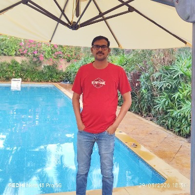 Rayabarapu Naresh "RaNa"