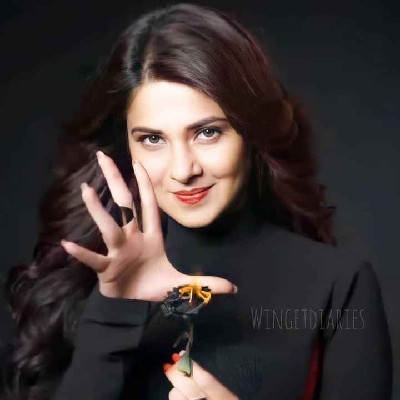 ❤️KOMAL❤️