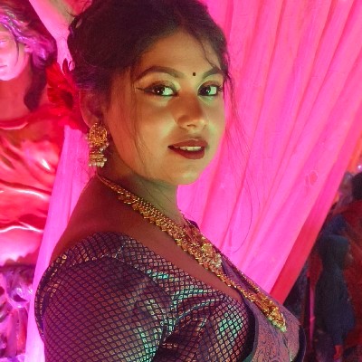 Crazy Girl Shreya😈😈