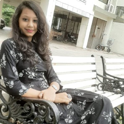 Riddhi Patadiya "ms. rid$💫"