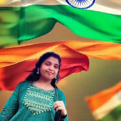 സ്മിത രാജൻ പാലാ "റബേക്കാഇവൂസ്"