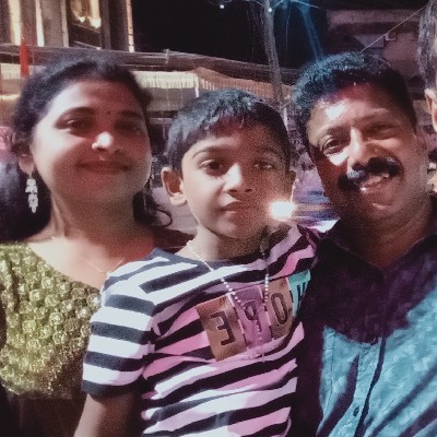 സ്മിത രാജൻ പാലാ "റബേക്കാഇവൂസ്"