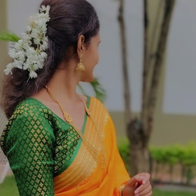 Shree 🖤