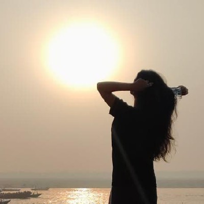 The frozenfire girl "कृधनी गीतिका✍"