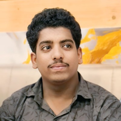 শুভজিৎ বিশ্বাস "(অগ্নিধ্রু)"