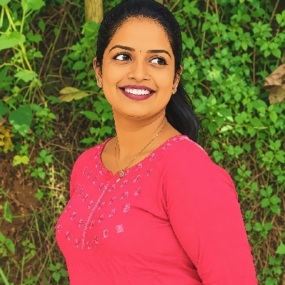 കാർത്തിക കാത്തു "അല്ലിയാമ്പൽ"