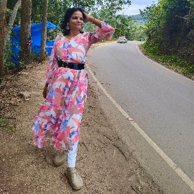 குமுதா பாஸ்கரன் "குக்கூ"
