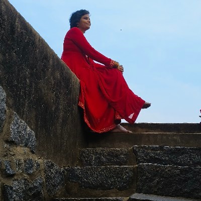 குமுதா பாஸ்கரன் "குக்கூ"