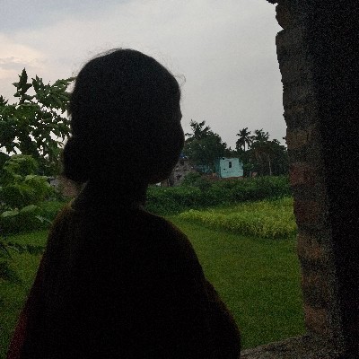রঙিন খড়িমাটি