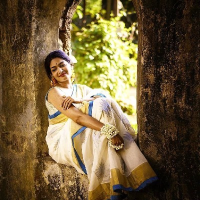 अगदी सहजच🌸 "Ankita ❤️"
