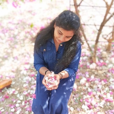 Sukanya Prathapan "Maluz"