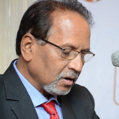 वसंत सणस "वसं तस णस"