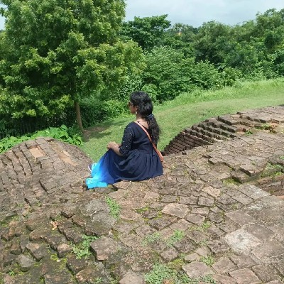 ❣️গল্পপ্রেমিকা❣️( সপ্তমী)