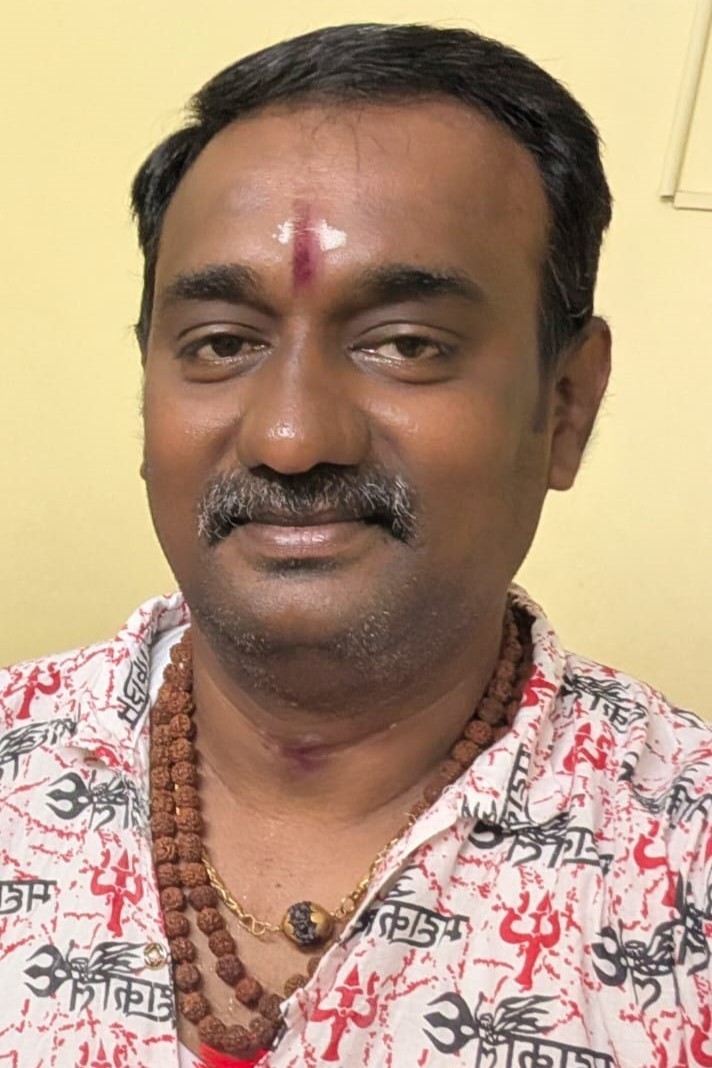 விஜய் லிங்கம் ""பேய்க்கதை பிரின்ஸ்""