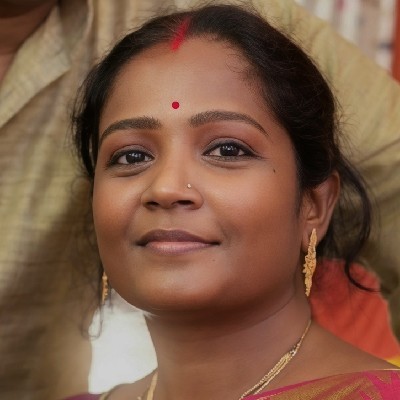 Su স্মি ta "❤️# lovely smile #❤️"