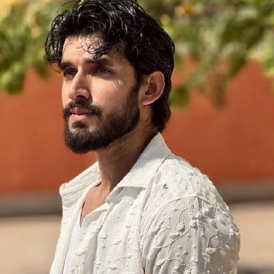 सुनिध सोहमे "सुनी 🦢✨"