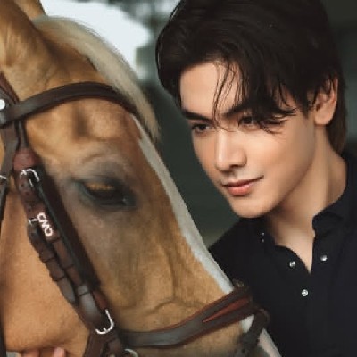 Sorceress Dr̊єᾰო 🧙‍♀️🧙‍♀️