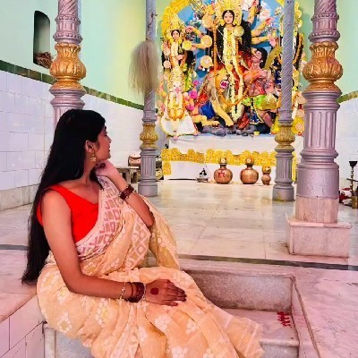 কেয়া সাহা "🌹 মিষ্টি নীলাম্বরী 🌹"