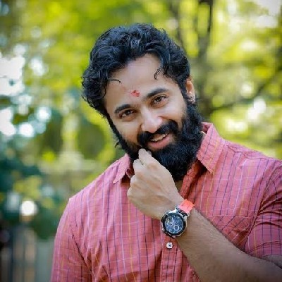 𝓐𝓷𝓳𝓲𝓽𝓱𝓪 𝓥𝓲𝓷𝓮𝓮𝓽𝓱💙 "കുഞ്ഞി 🦋"