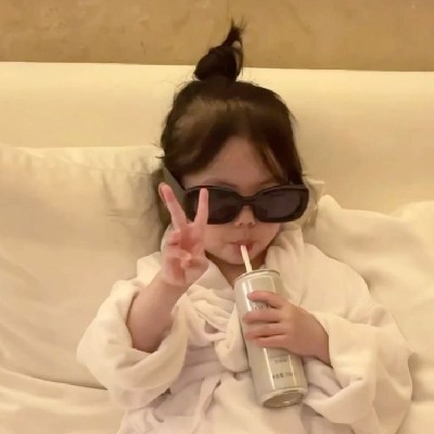 It's _ simu 🌷 "𝐈𝐫𝐯𝐢𝐧𝐞 𝐍𝐨𝐢𝐫"