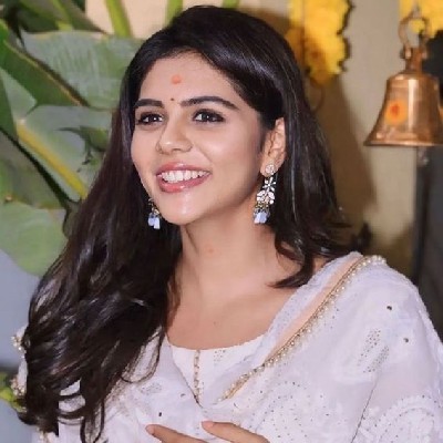 ꫝꫀꪖ𝘳𝓽  𝘴𝓽ꫀꪖꪶꫀ𝘳... 💗 "തമസ്വിനി🍁"