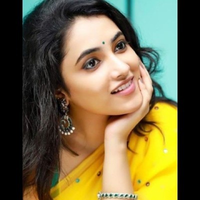 "രേവതികുട്ടി 💜"