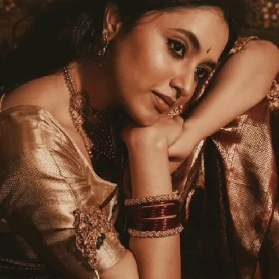 ആമി🍁 "ശിവാമി❤️"