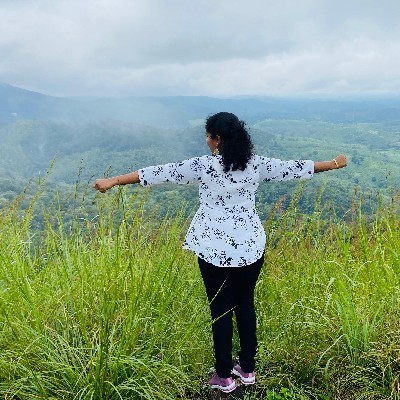 പ്രീഷ്മ "മേദ"