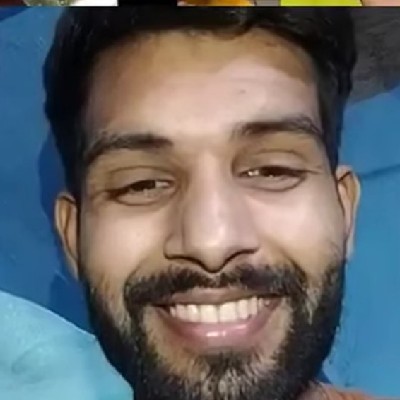 Yadav Ravi "Rikki"