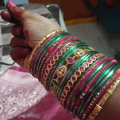 తులసివేణి 🧡అమ్మాడి🧡 "నా కలం నుండి జాలువారిన ప్రతి అక్షరం నీ కోసమే❤️"