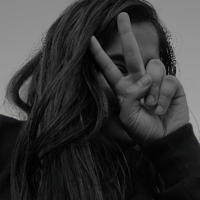 Hidden Writer "एना"